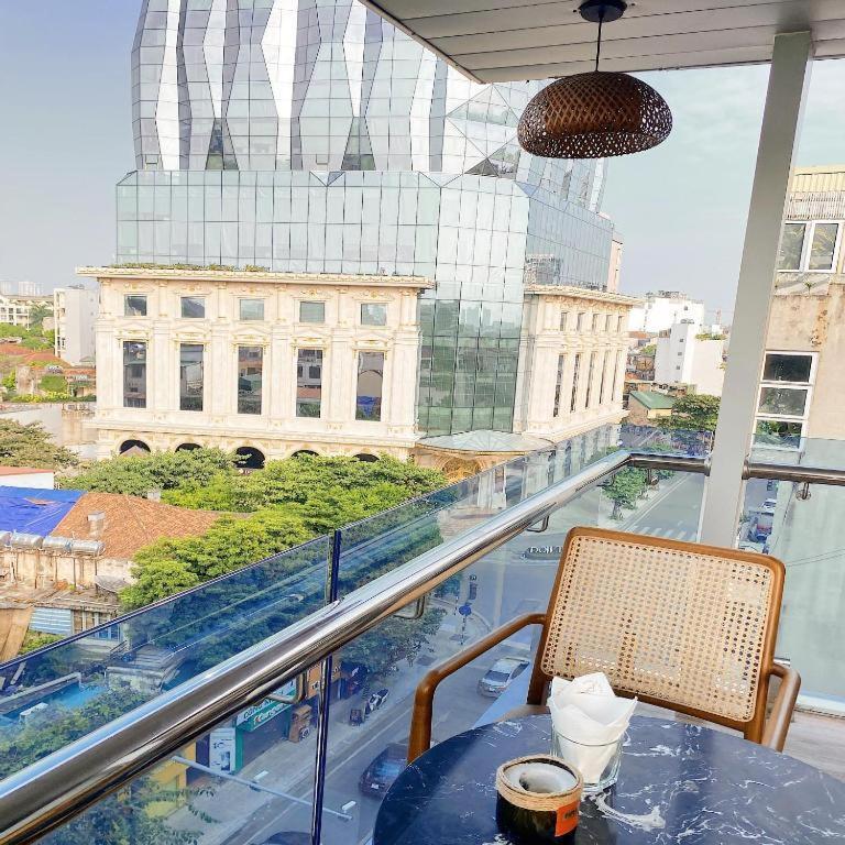 3T Hotel 41 Nguyen Thai Hoc- By Bay Luxury ハノイ市 エクステリア 写真
